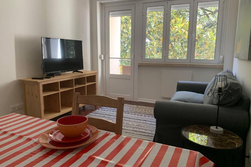 Casa Do Largo Sardinha - Very Central Apartment With Ac Lisboa 外观 照片